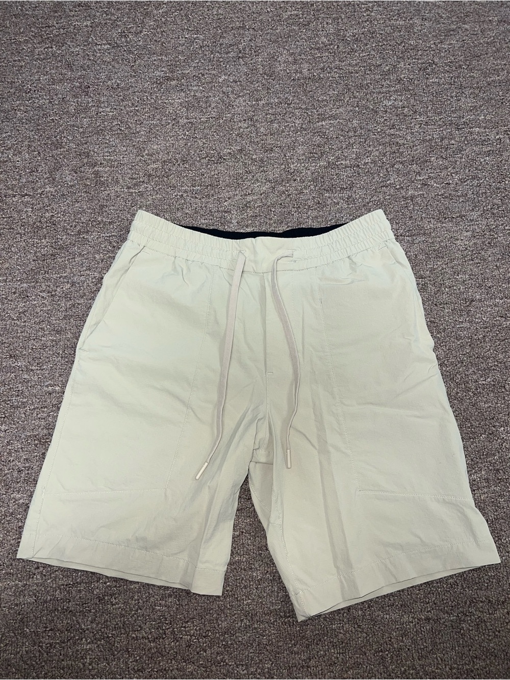 lululemon athletica Men's Light Cream Drawstring Athletic Shorts